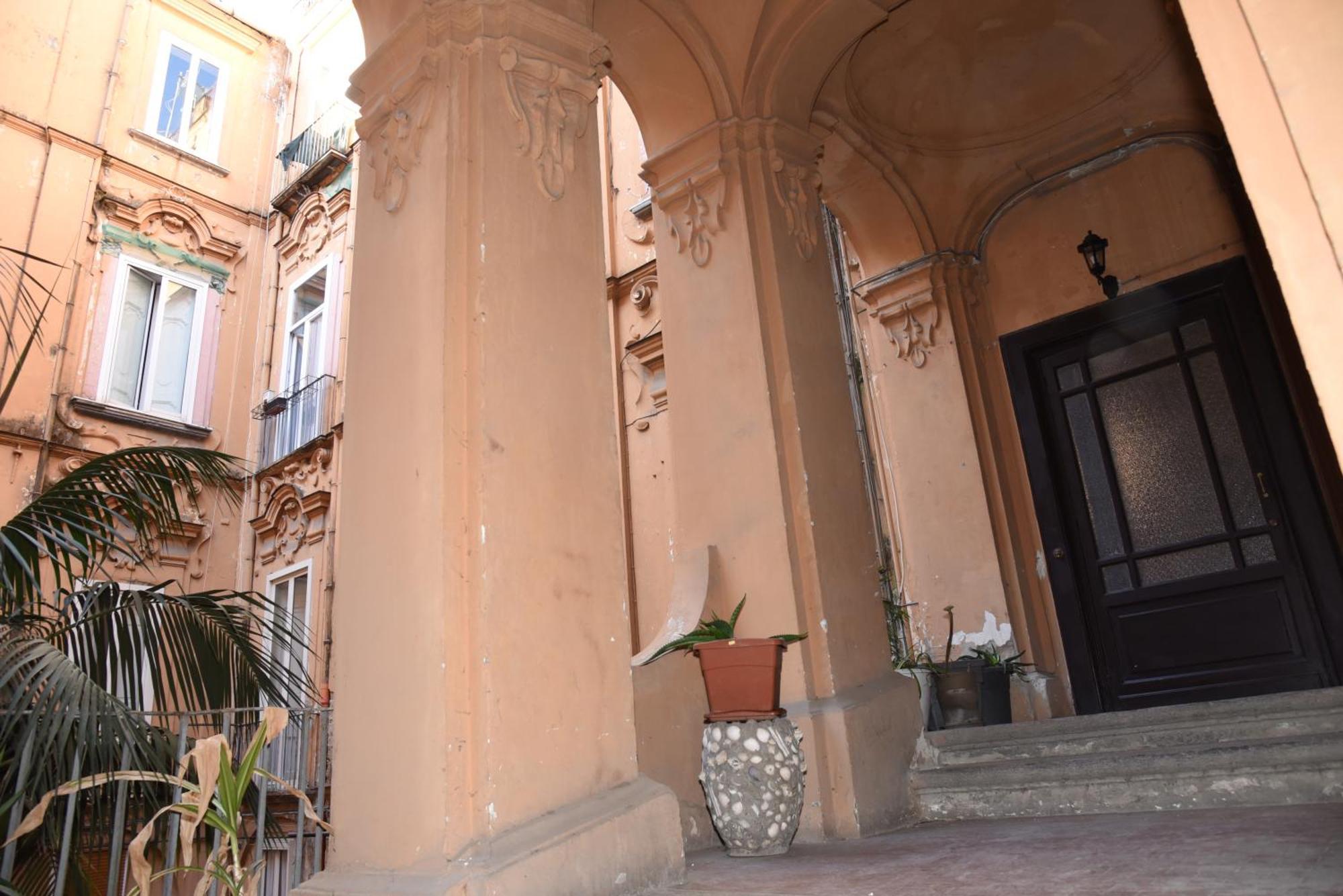 Costigliola Baroque Palace Flat Next Mann Museum Napoli Esterno foto